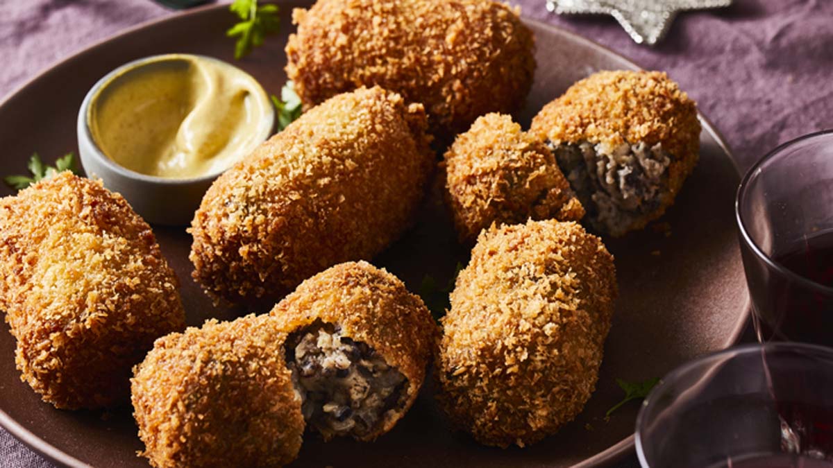 MUSHROOM CROQUETTES